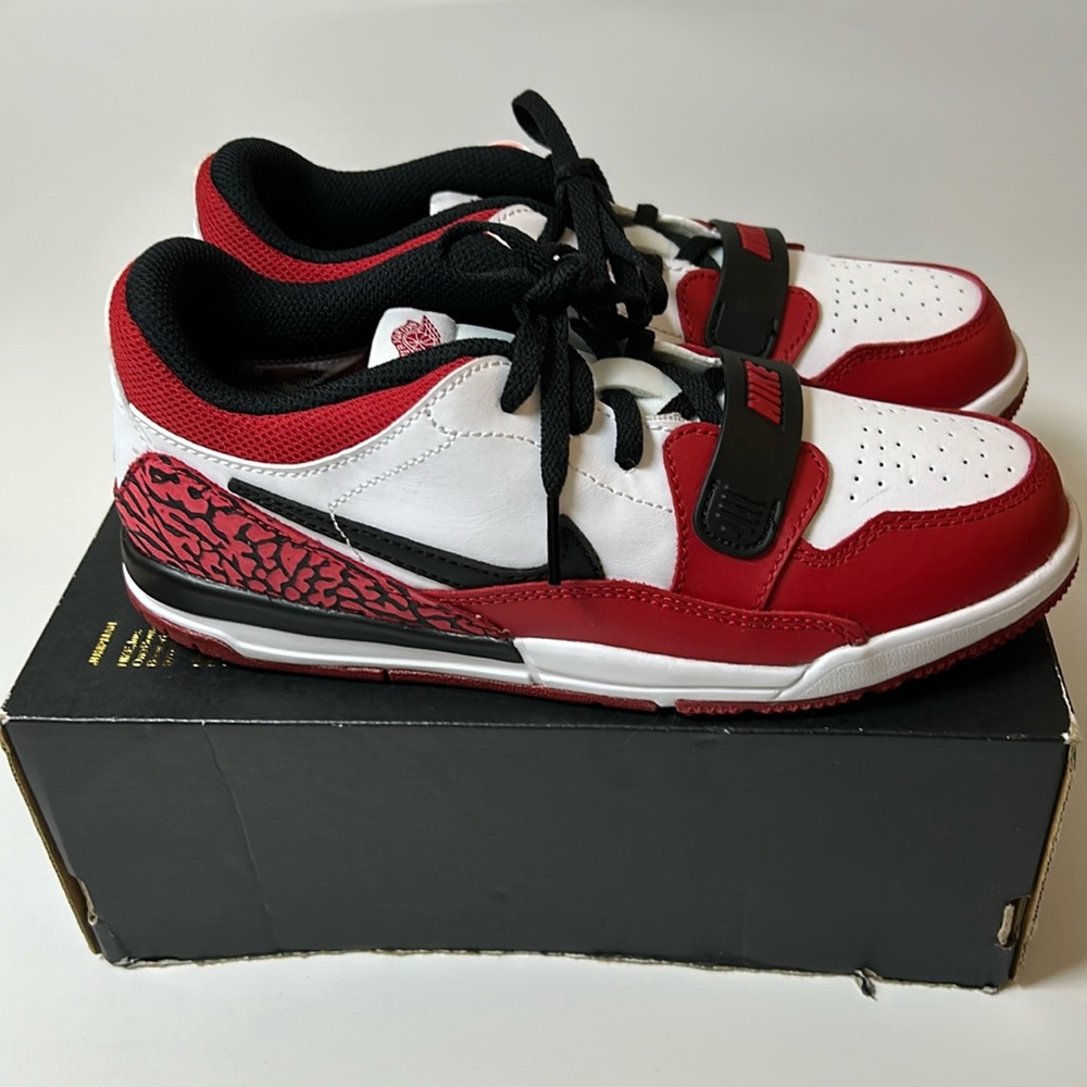 Jordan’s LEGACY 312 LOW boys